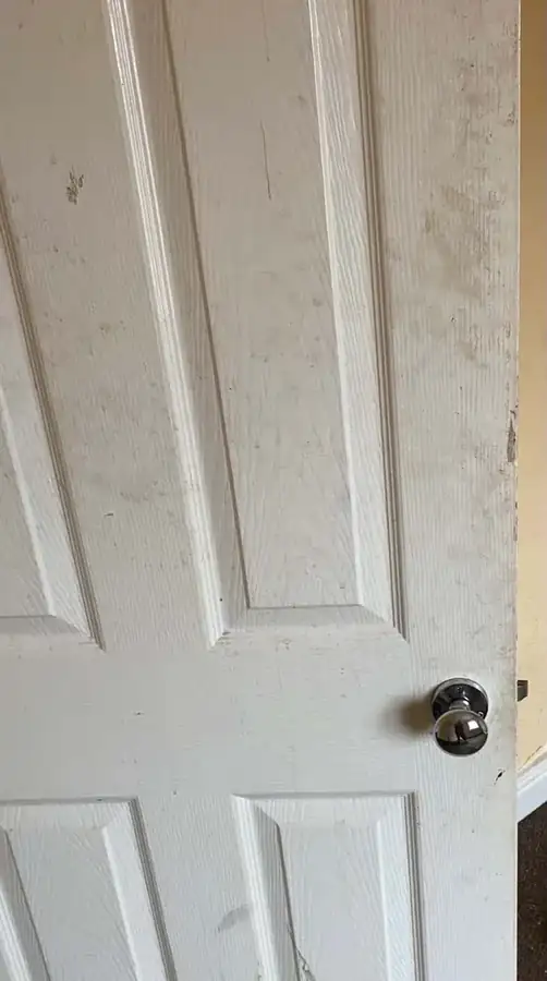 Internal door before cleaning